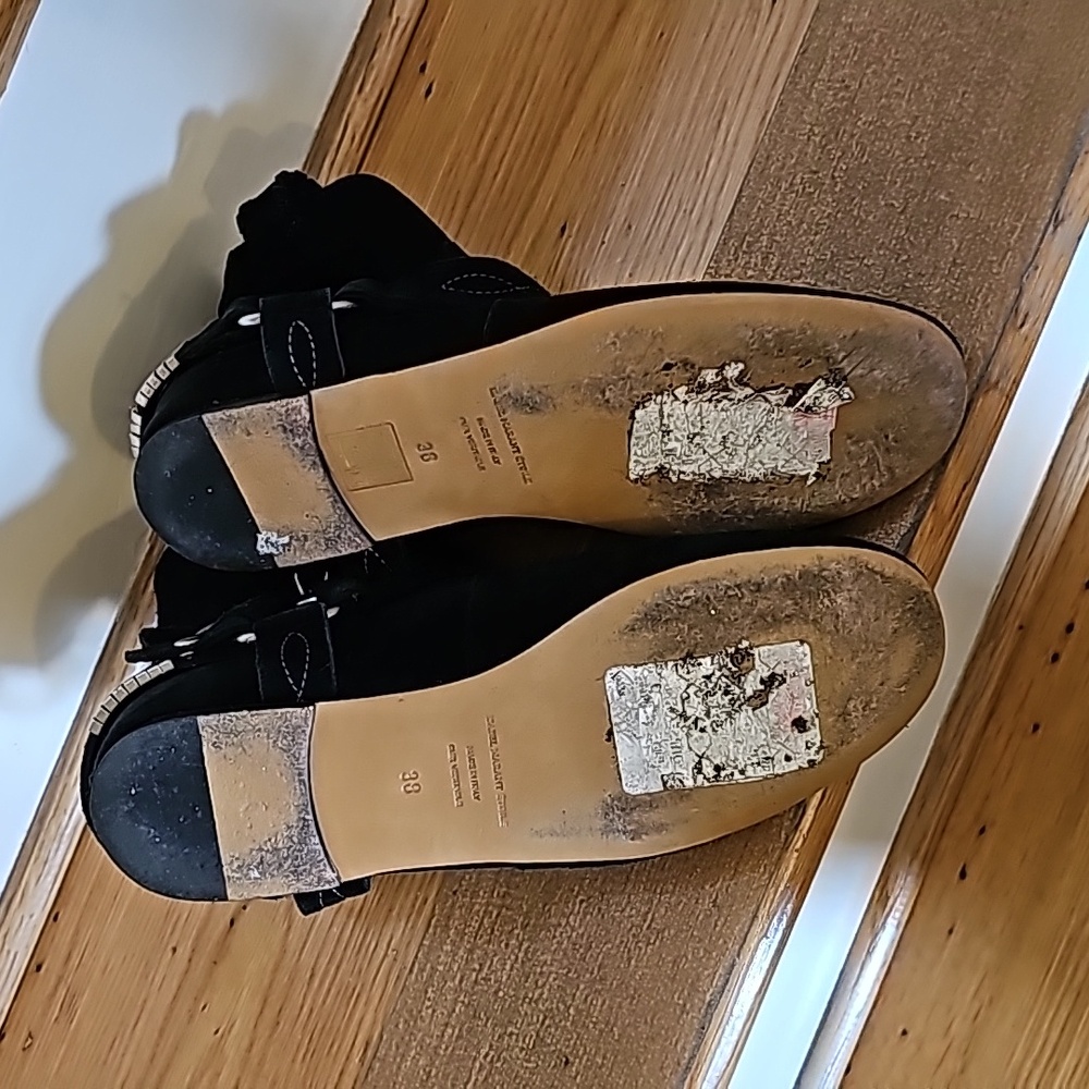 Isabel Marant Black Suede Ankle Boots with Tan Heel Detail - Picture 3 of 3